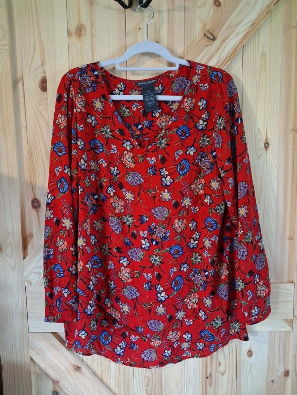 Chelsea & Theodore Red Floral Long Sleeve Blouse Size L/G